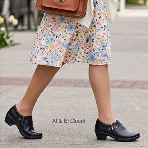 Easy Street Darcy Black Croc Comfort Wave Women’s Loafers Size 7.5M New With Box